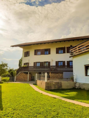 Holiday House Dori